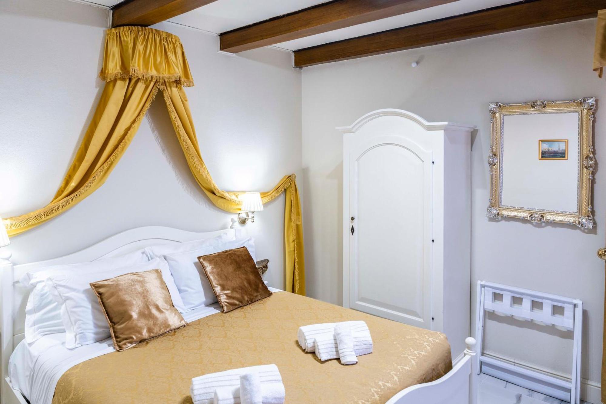 Palazzo Titti Rialto Suites 베니스 외부 사진
